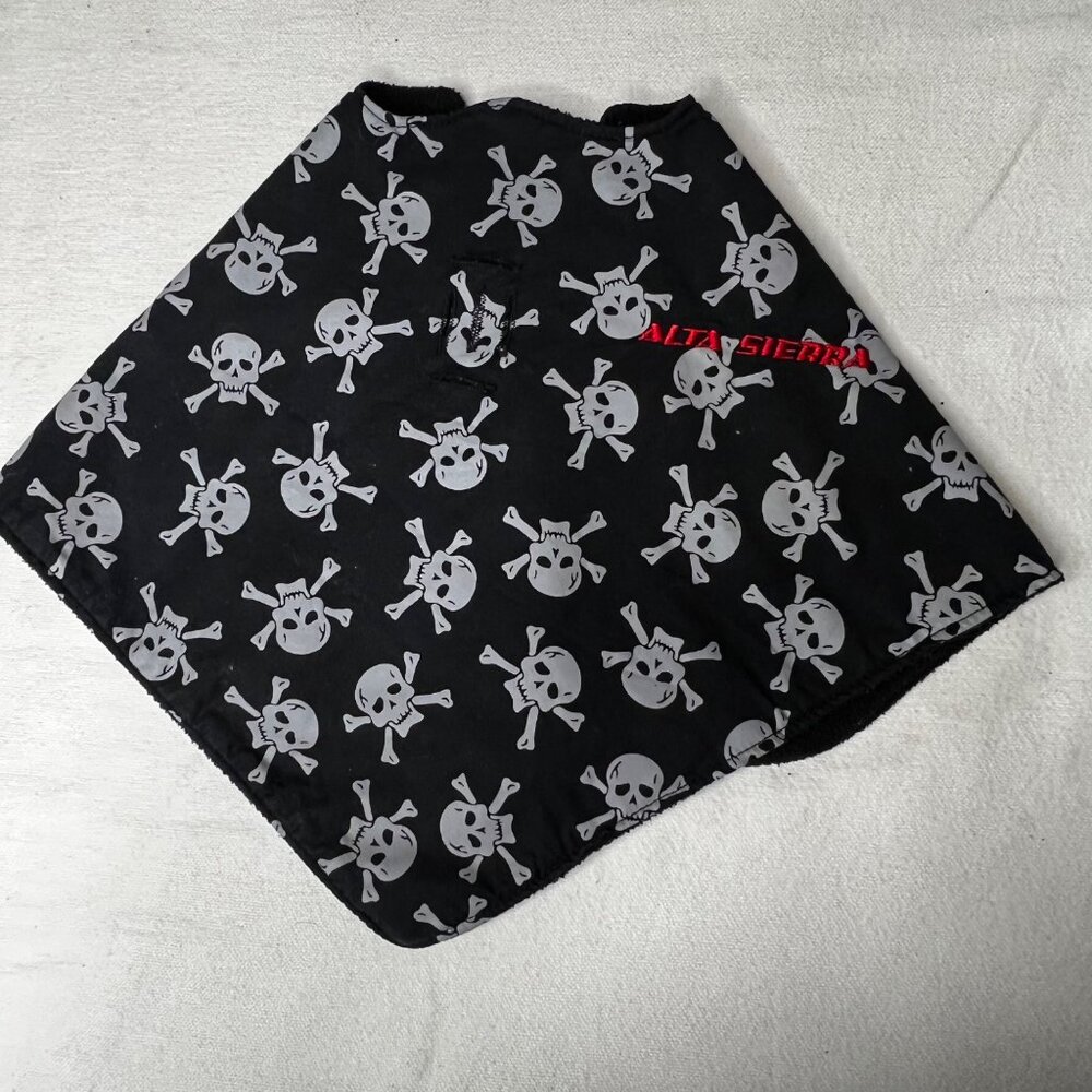 Alta Sierra Screamer Skull & Crossbones Unisex Bandana Black & White One Size